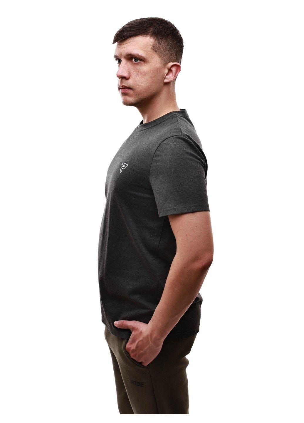Темно-сіра футболка чоловіча Dioni