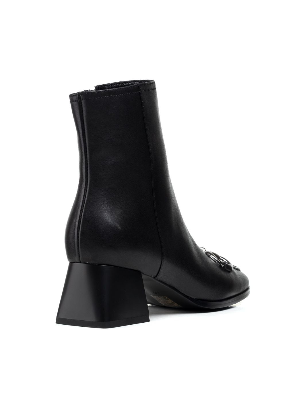 Черные ботинки (1558б) Geronea