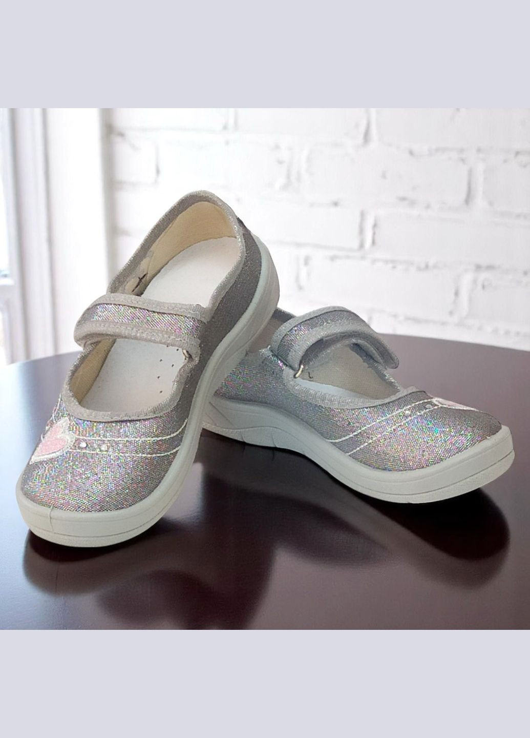 Ортопедичні закриті тапочки капчики на липучці для дівчинки зміна в садок Валді Waldi (332625413)