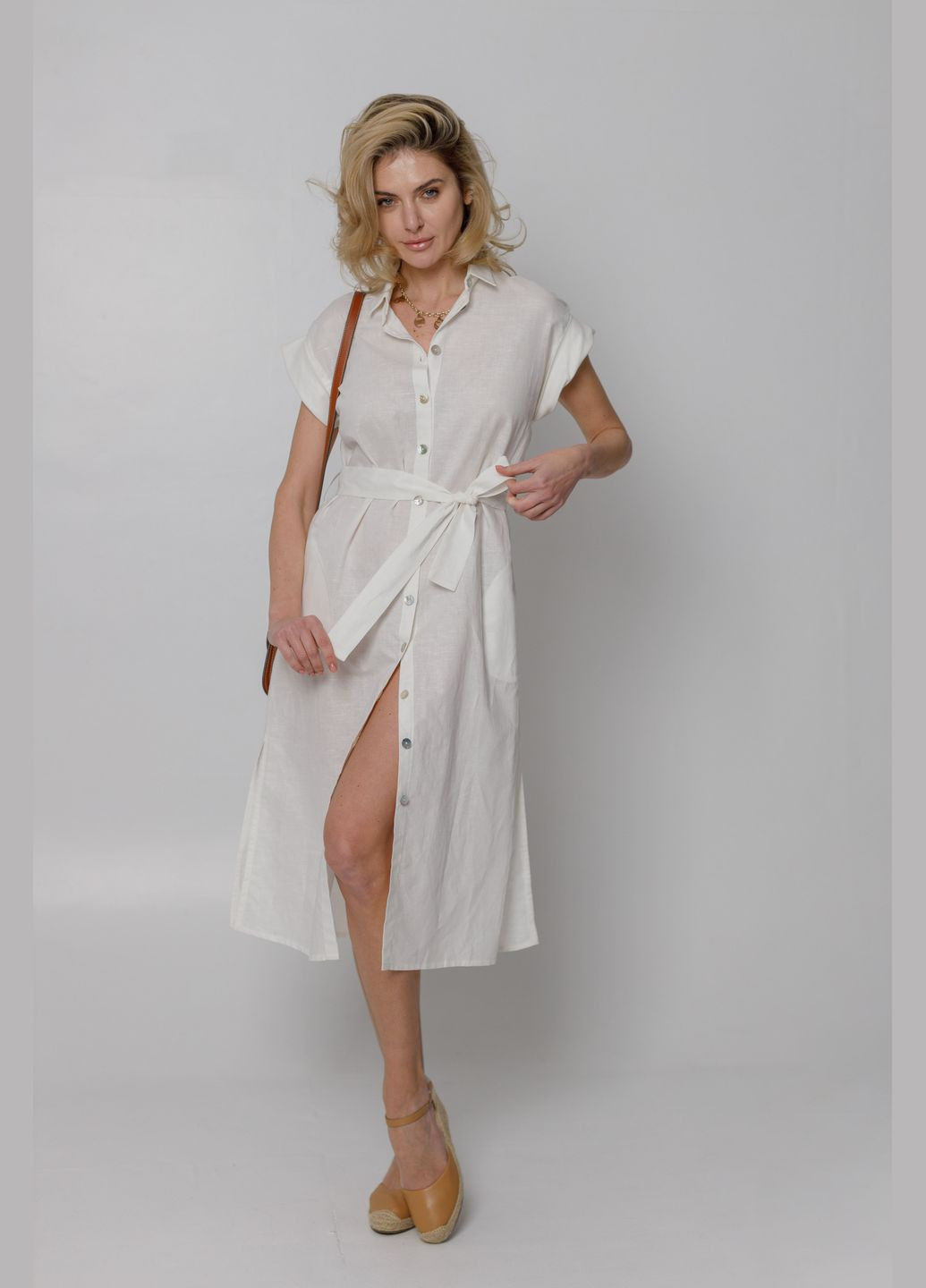 Белое платье Парада однотонное