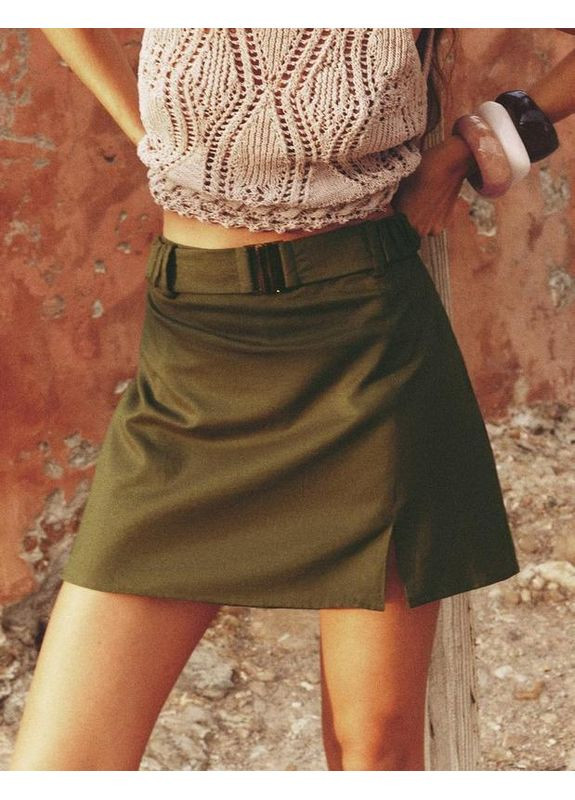 Оливковая (хаки) юбка-шорты с высокой посадкой, из смеси льна. Zara