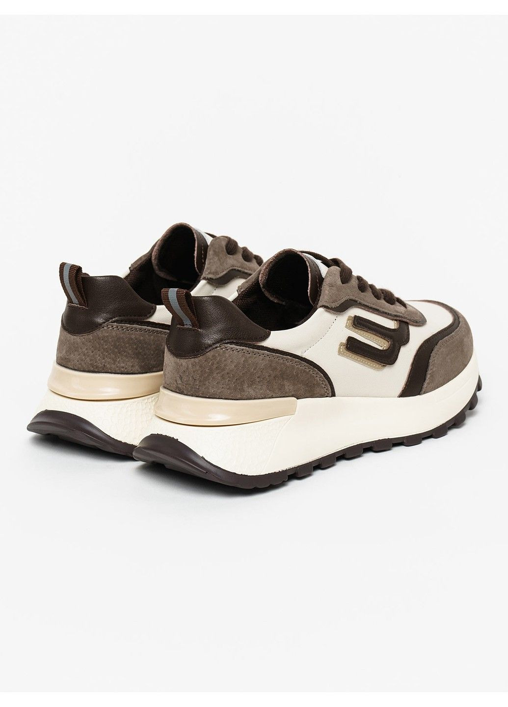 Женские кроссовки 1100190 Buts коричневые демисезоны (283249692)