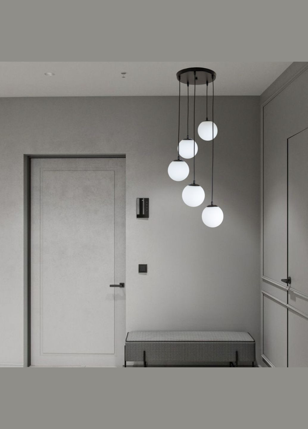 Черная люстра из белых шаров на 5 ламп (56-PR150F-5 BK+WH) No Brand (370069764)