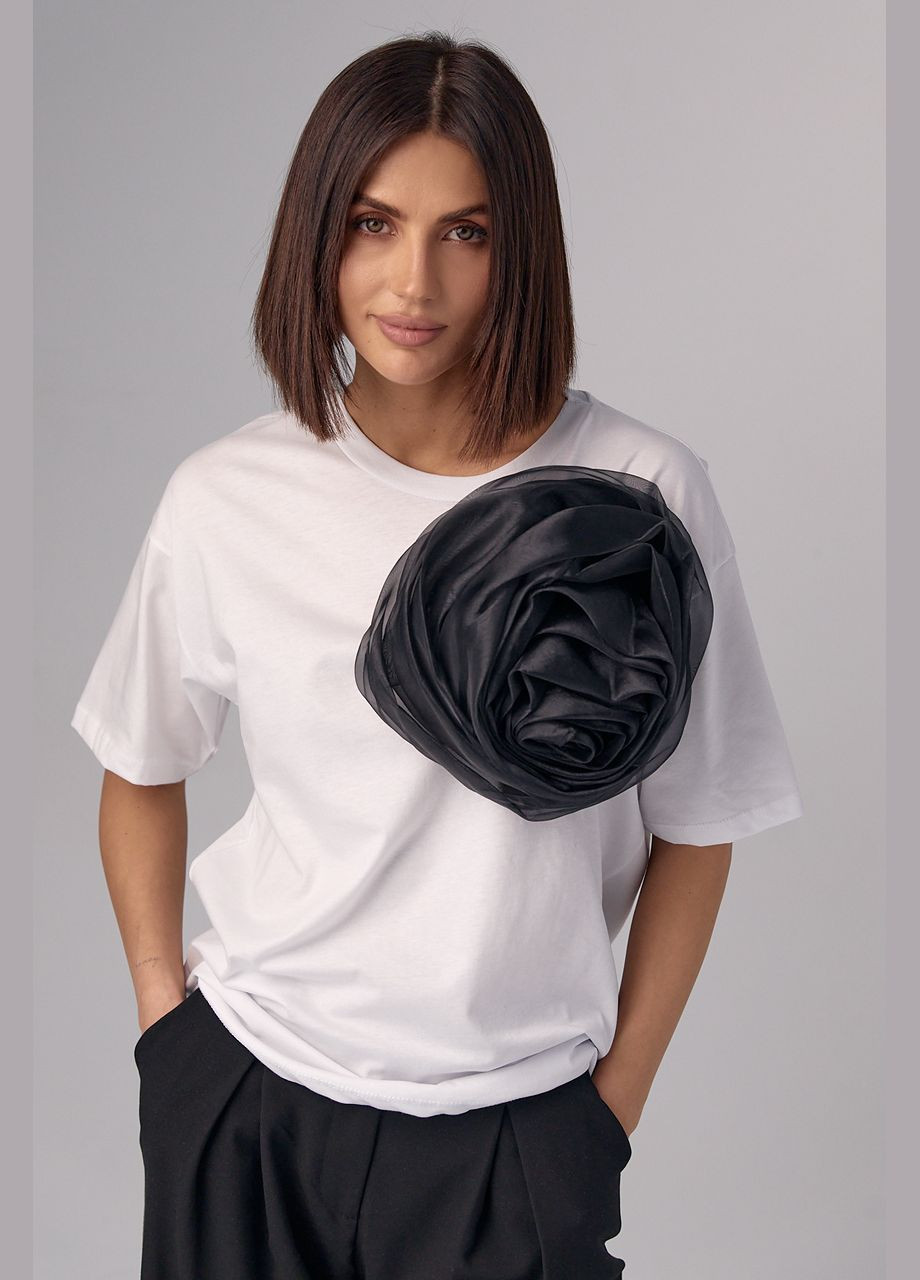 Женская футболка с крупным объемным цветком 82722 Lurex - (292252932)