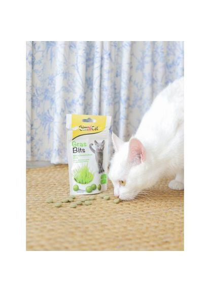 Лакомство GrasBits для кошек, таблетки с травой, 65 шт, 40 г GimCat (331651902)