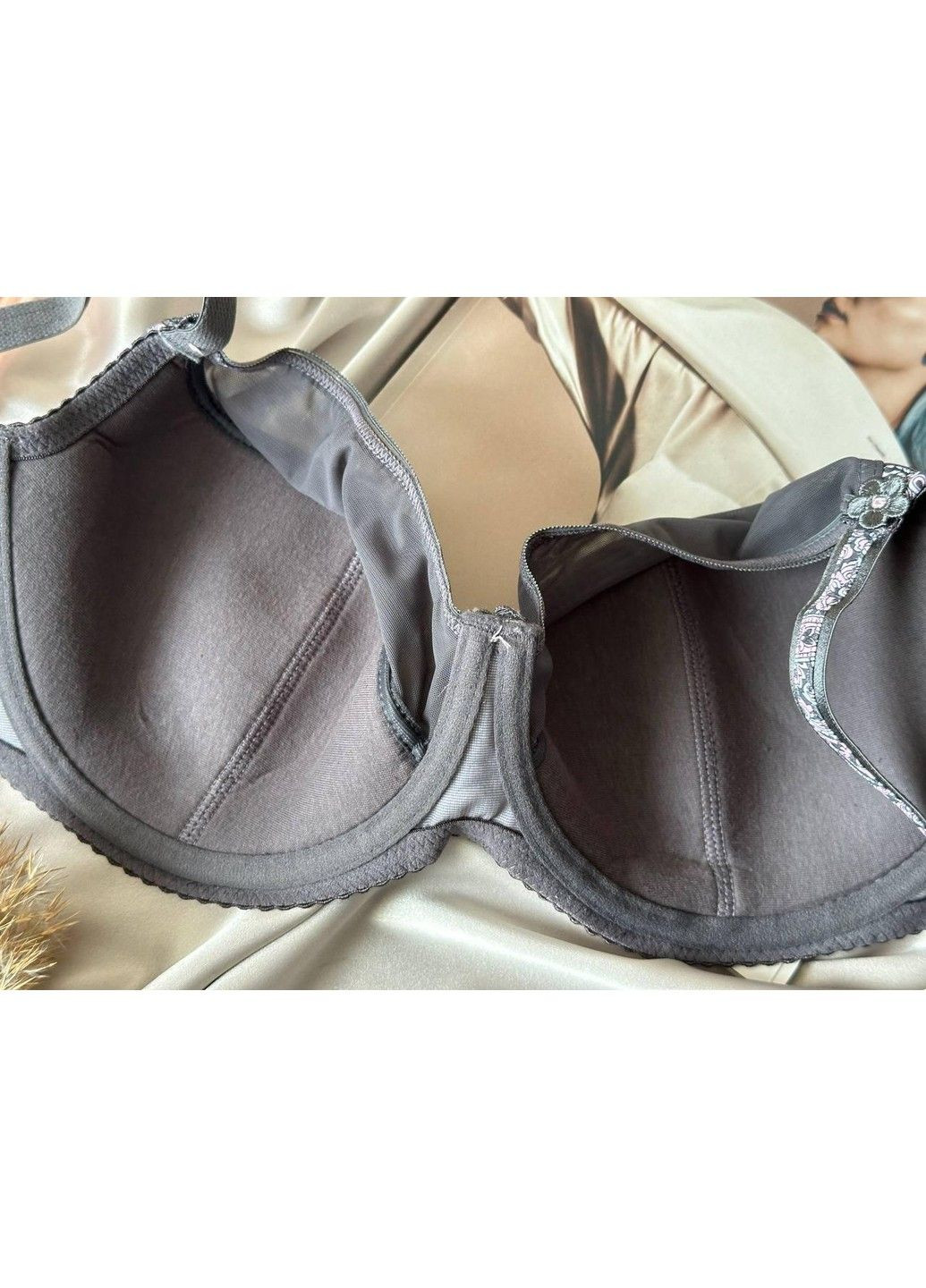 Сірий бюстгальтер з тонким поролоном 12781 сірий Lanny Mode