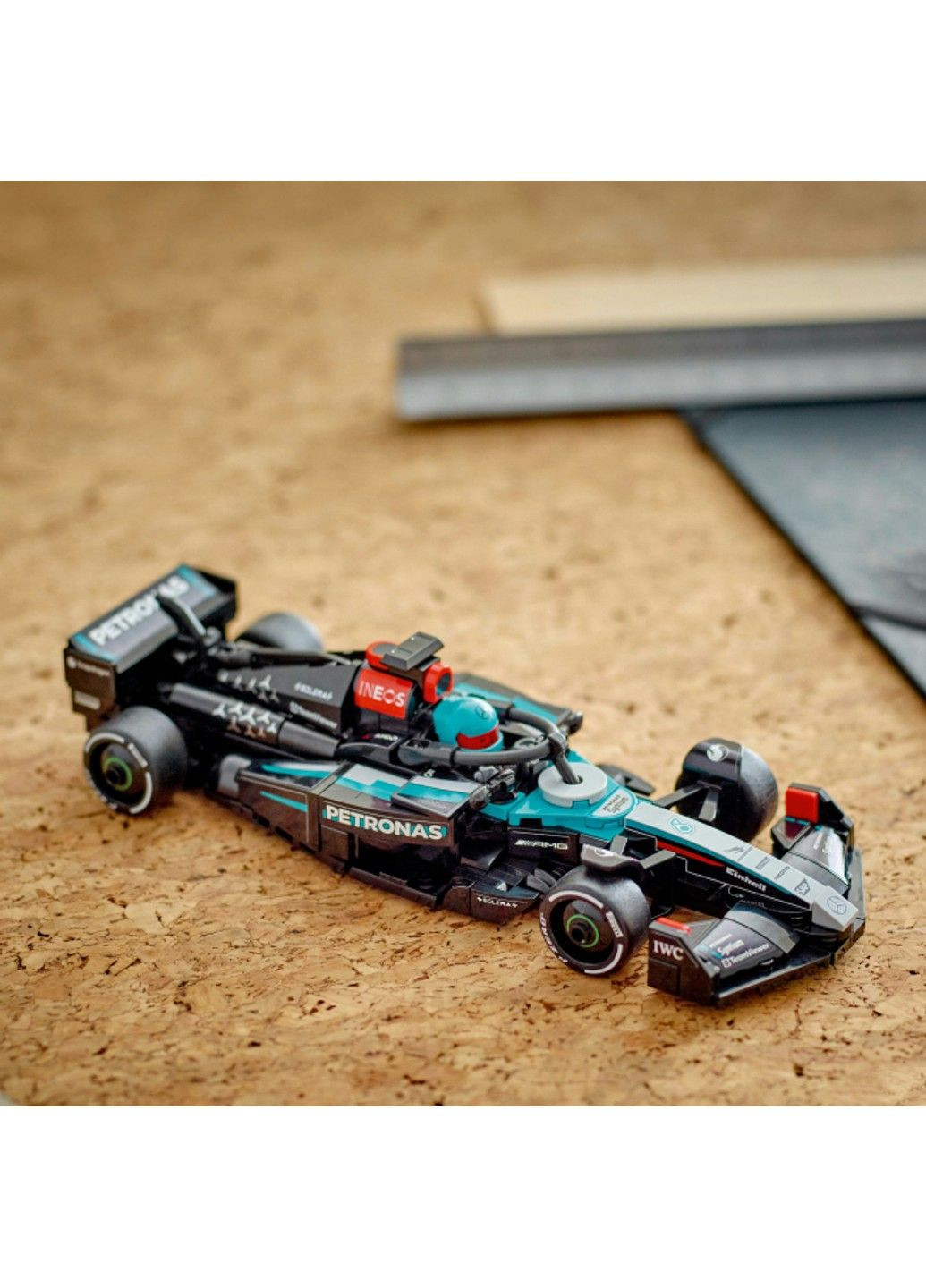 Конструктор Автомобіль для перегонів Mercedes-AMG F1® W15 (77244) Lego (336181434)