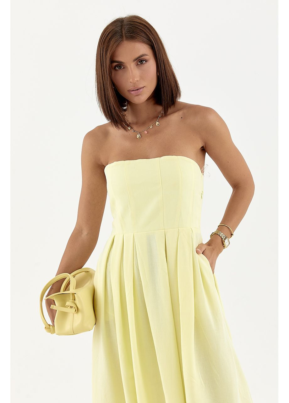Жовтий відвертий сукня зі складками без бретельок - бежевий колір Lurex