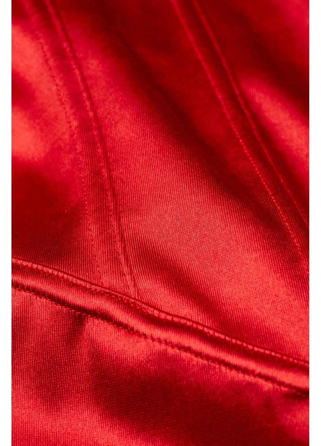 Красное вечернее платье с микро-дефектом H&M однотонное
