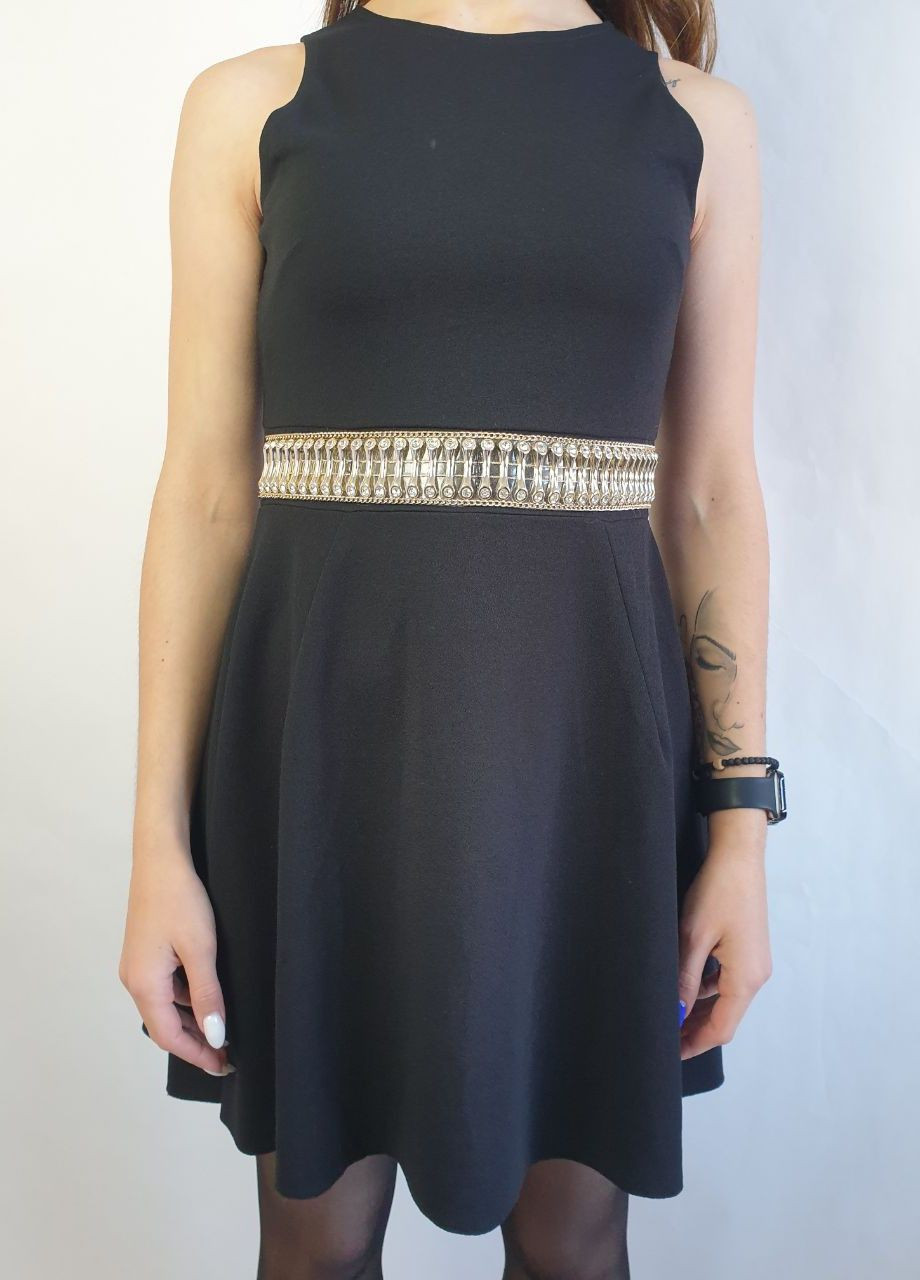 Черное повседневный платье черный Artigli однотонное