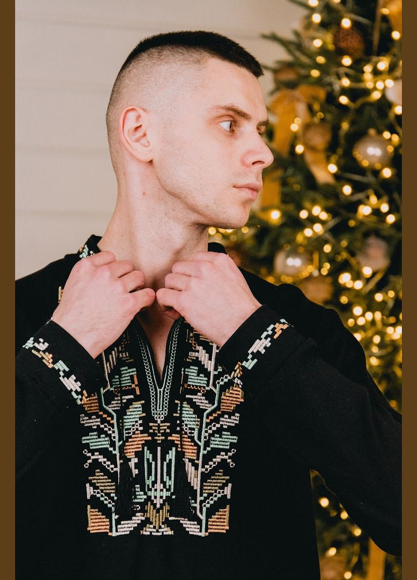 Чорна вишиванка чоловіча з довгим рукавом hc (h001-8605-015-22) (312550770)