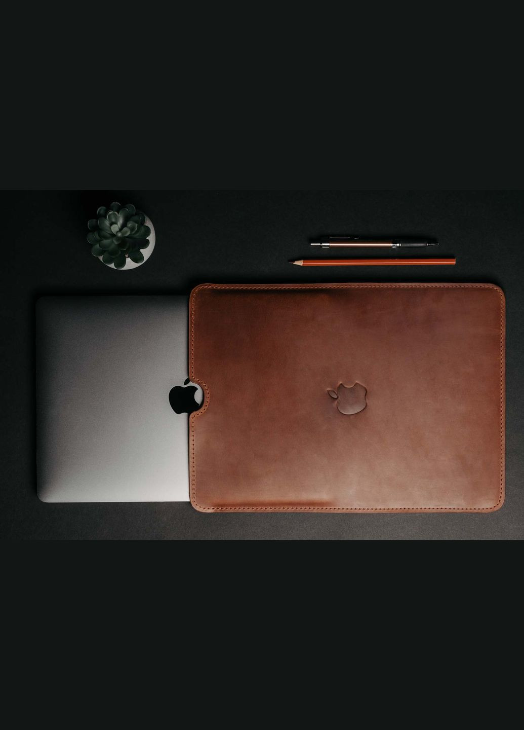 Кожаный чехол для MacBook FlatCase Коньячный Крейзи Хорс 13.3 Skin and Skin (290850366)