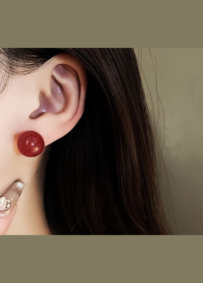 Сережки женские на каждый день Вишневые гвоздики 1.3см No Brand (332181010)