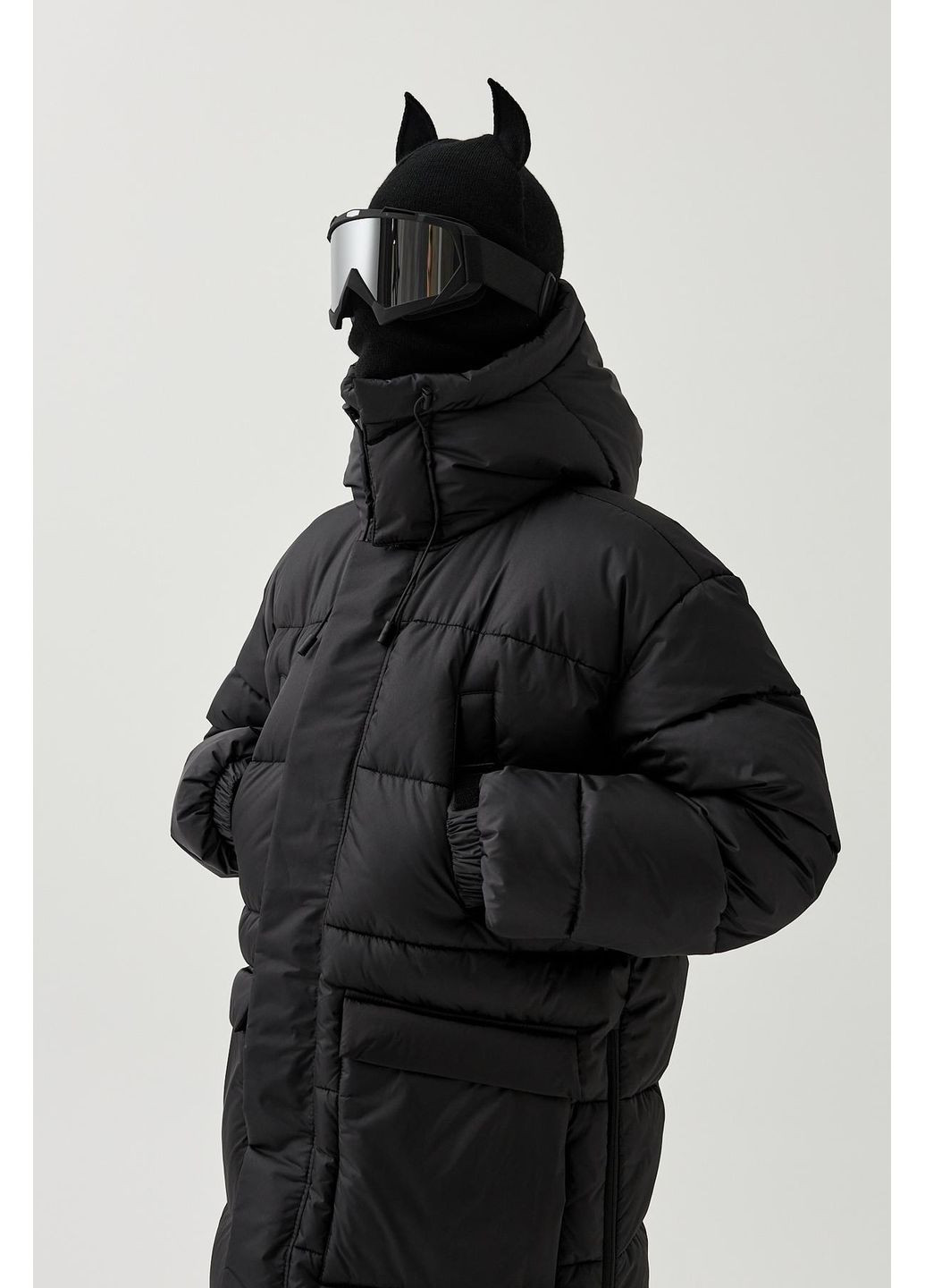 Черный зимний Пуховик Vakko