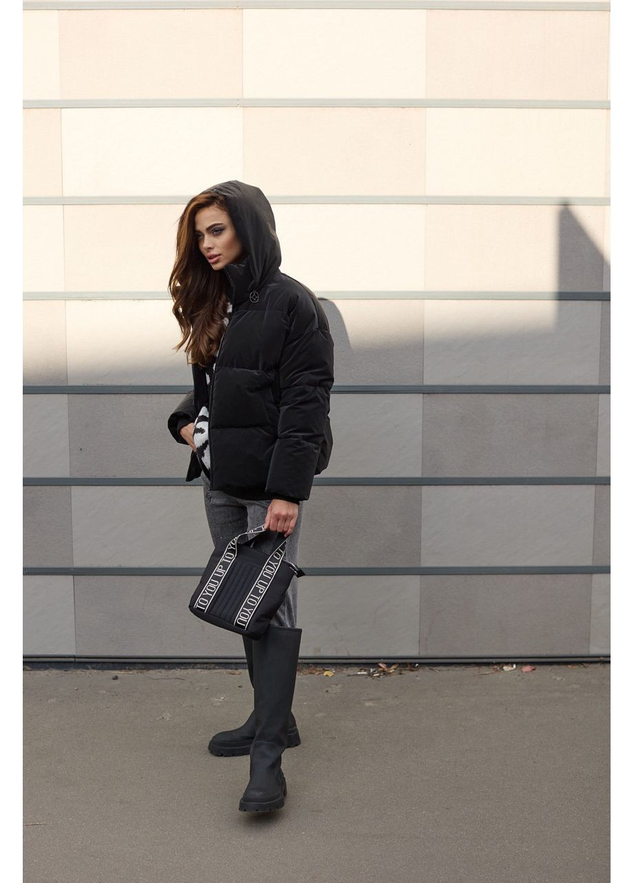 Черная зимняя черная куртка пуховик Seventeen