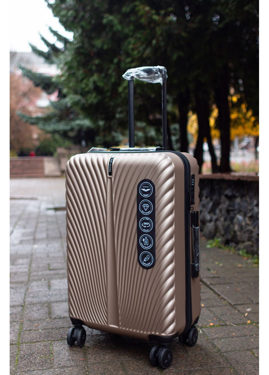 Чемодан пластиковый ручная кладь S, цвет шампань Wings 120 (366737671)