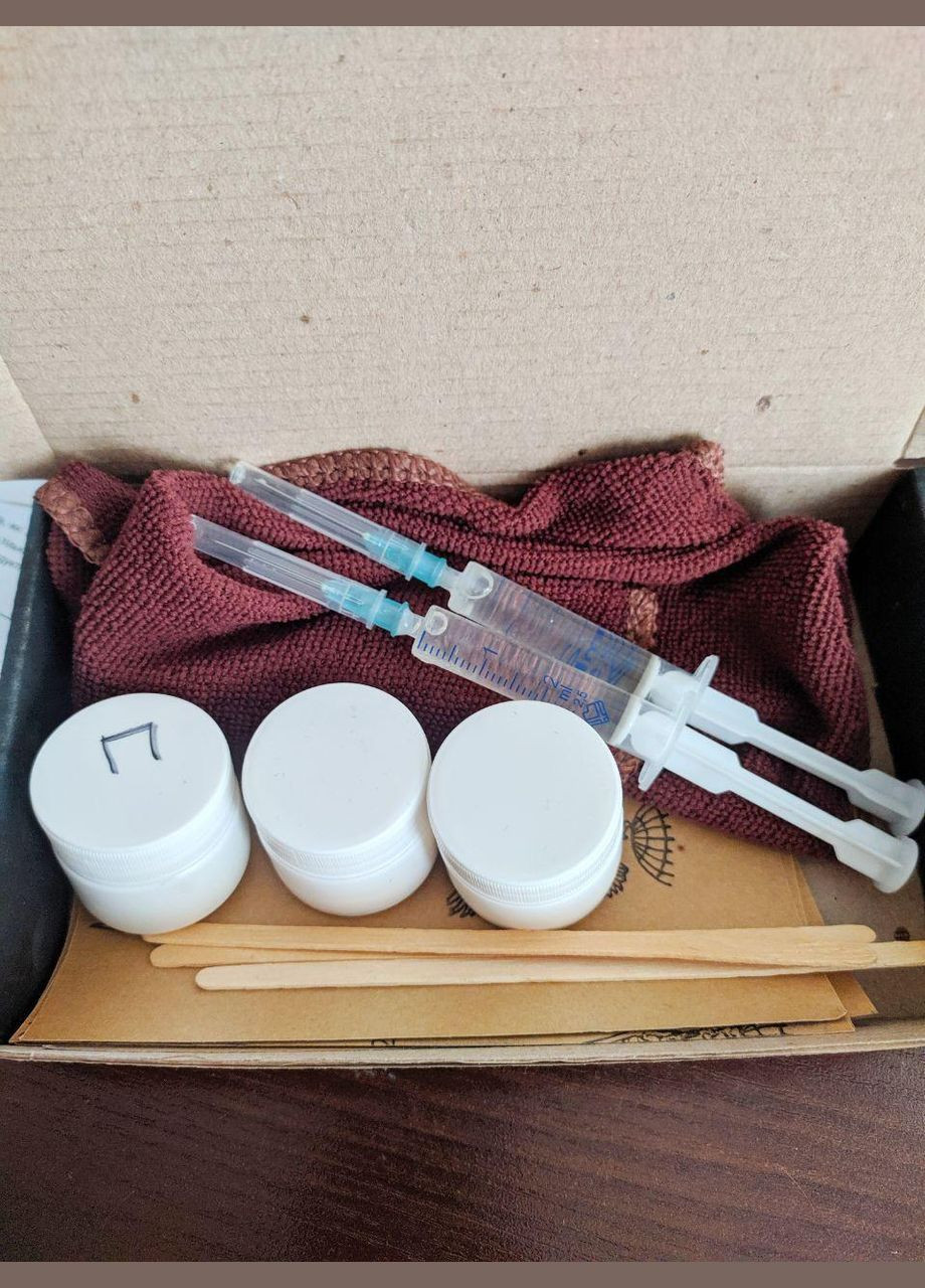 "PRO" Ремкомплект для акриловых ванн, для сколов ванн (полироль, микрофибра, шкурка) No Brand (301649310)