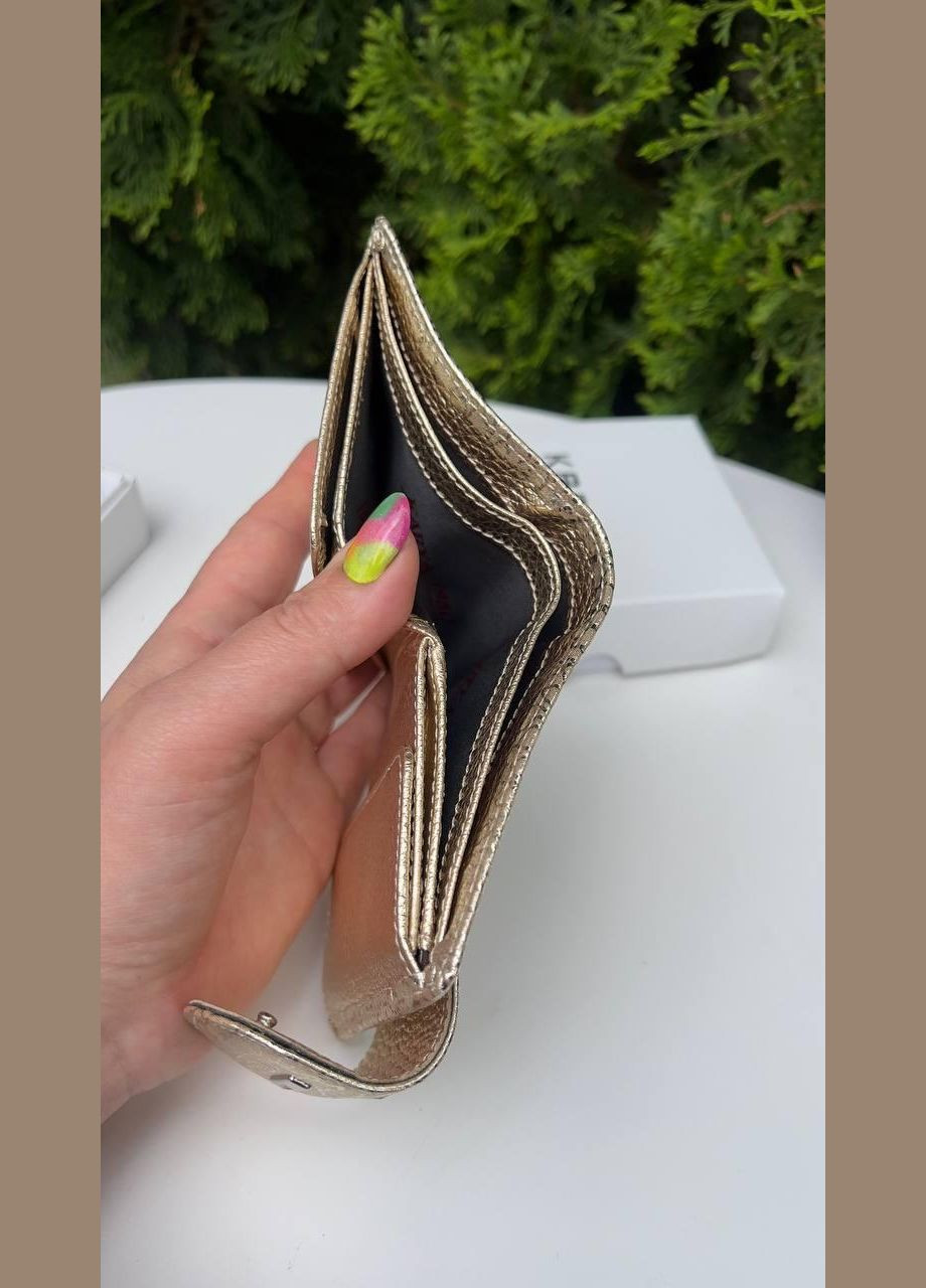 Жіночий гаманець невеликого розміру натуральна шкіра Туреччина на кнопці золото Karya (341322653)