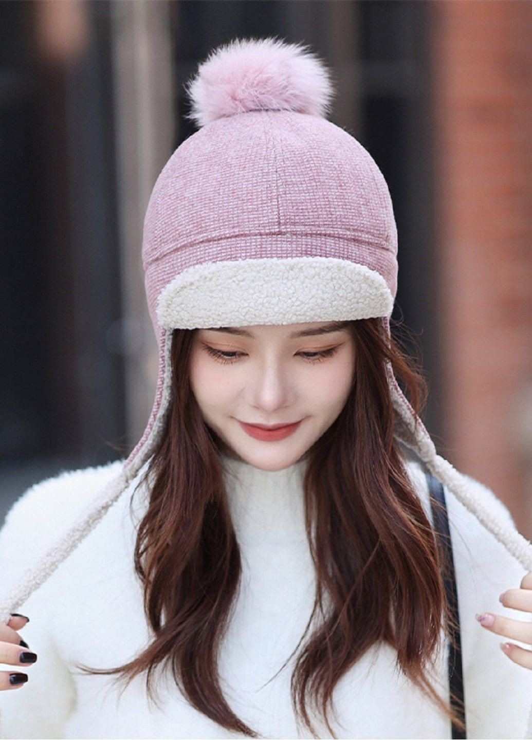 з Козирком та Помпоном, Підклад Супер М'яке Штучне Хутро No Brand Жіноча Зимова Шапка-Вушанка (363838664)