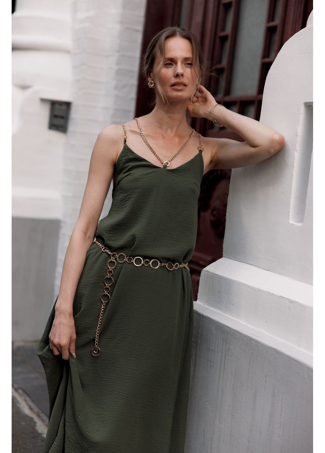 Зеленое жатае шифоновое платье - зеленый, xs с открытой спиной Juli Briz однотонное