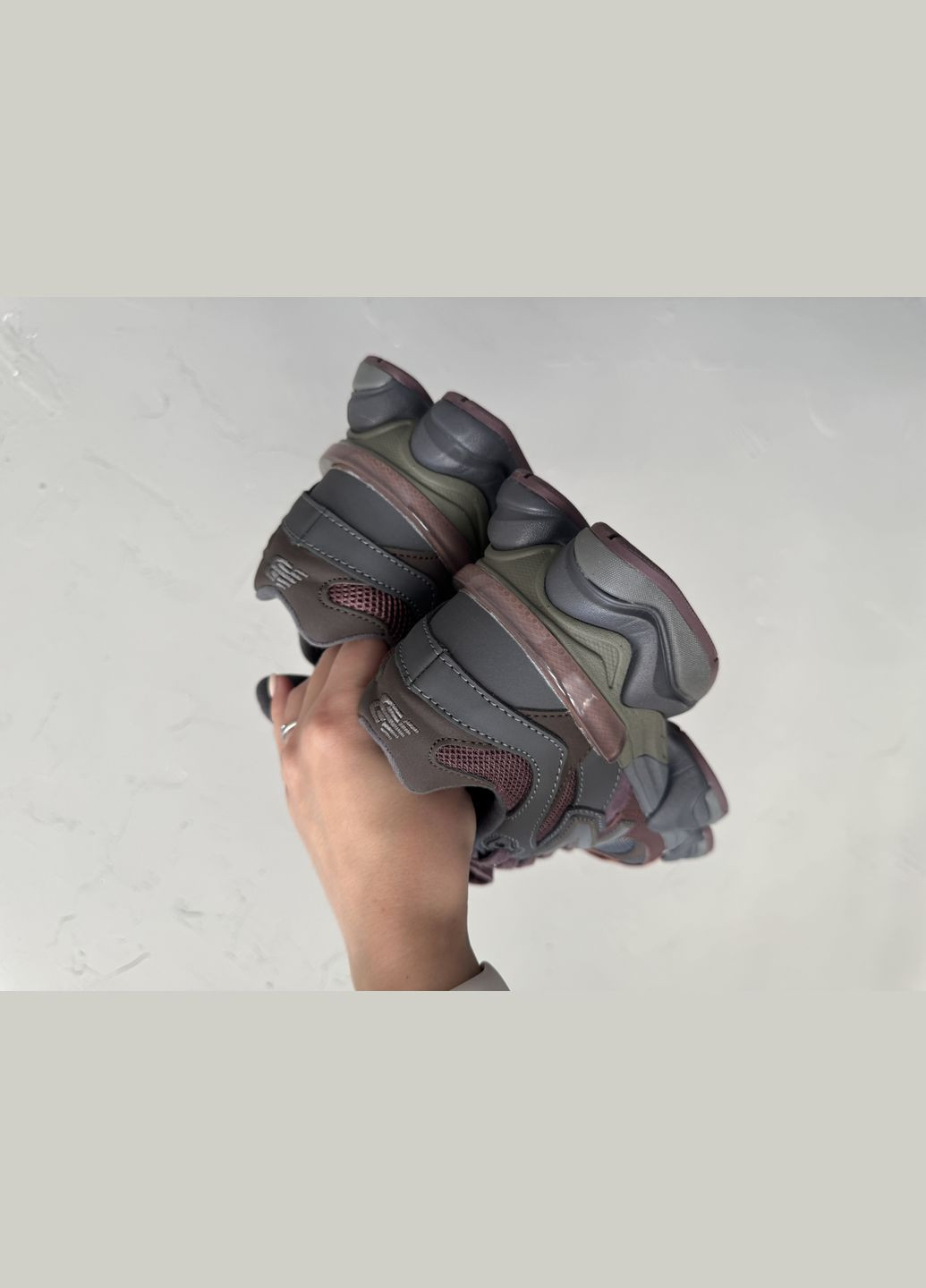 Коричневі Осінні кросівки чоловічі і жіночі new balance 9060 brown | нью беланс 9060 коричневі No Brand