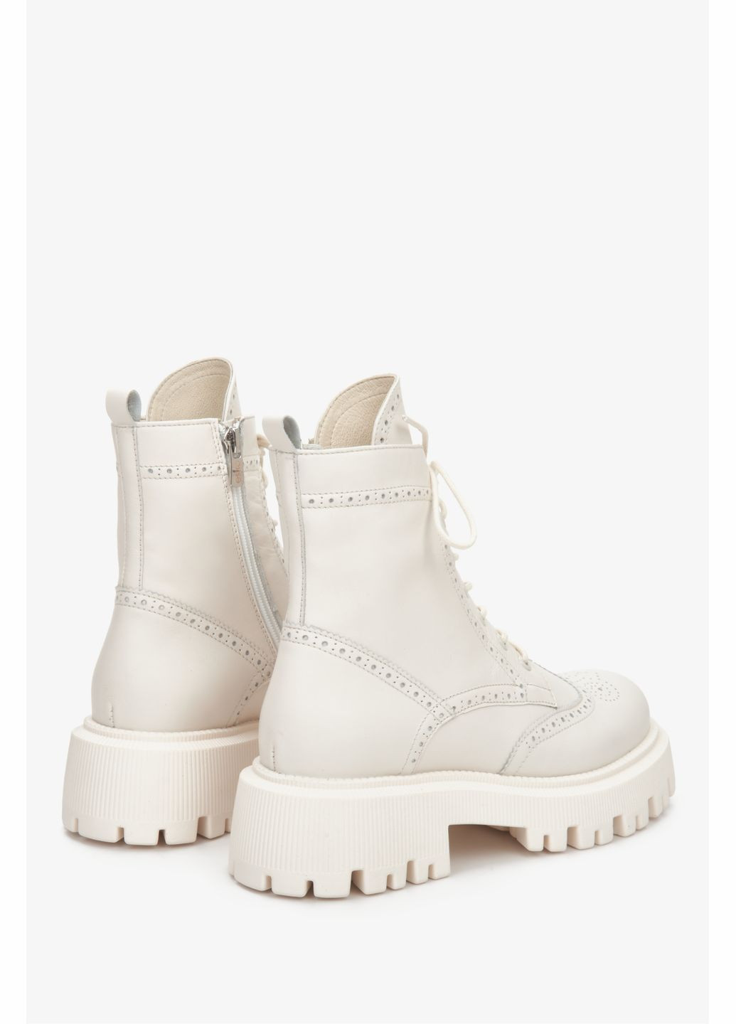 Осенние ботинки, цвет молочный Estro