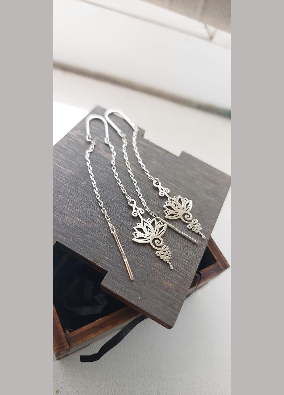 Серьги протяжки серебро 925 пробы лотос, удобные No Brand (328599291)