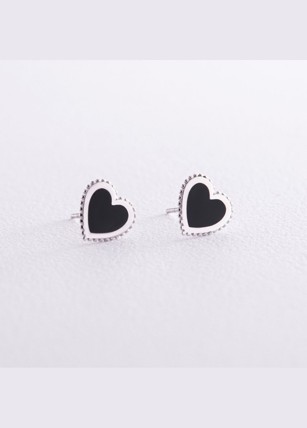 Серьги - пусеты Сердечки в белом золоте (эмаль) с08062 Oniks (264023045)