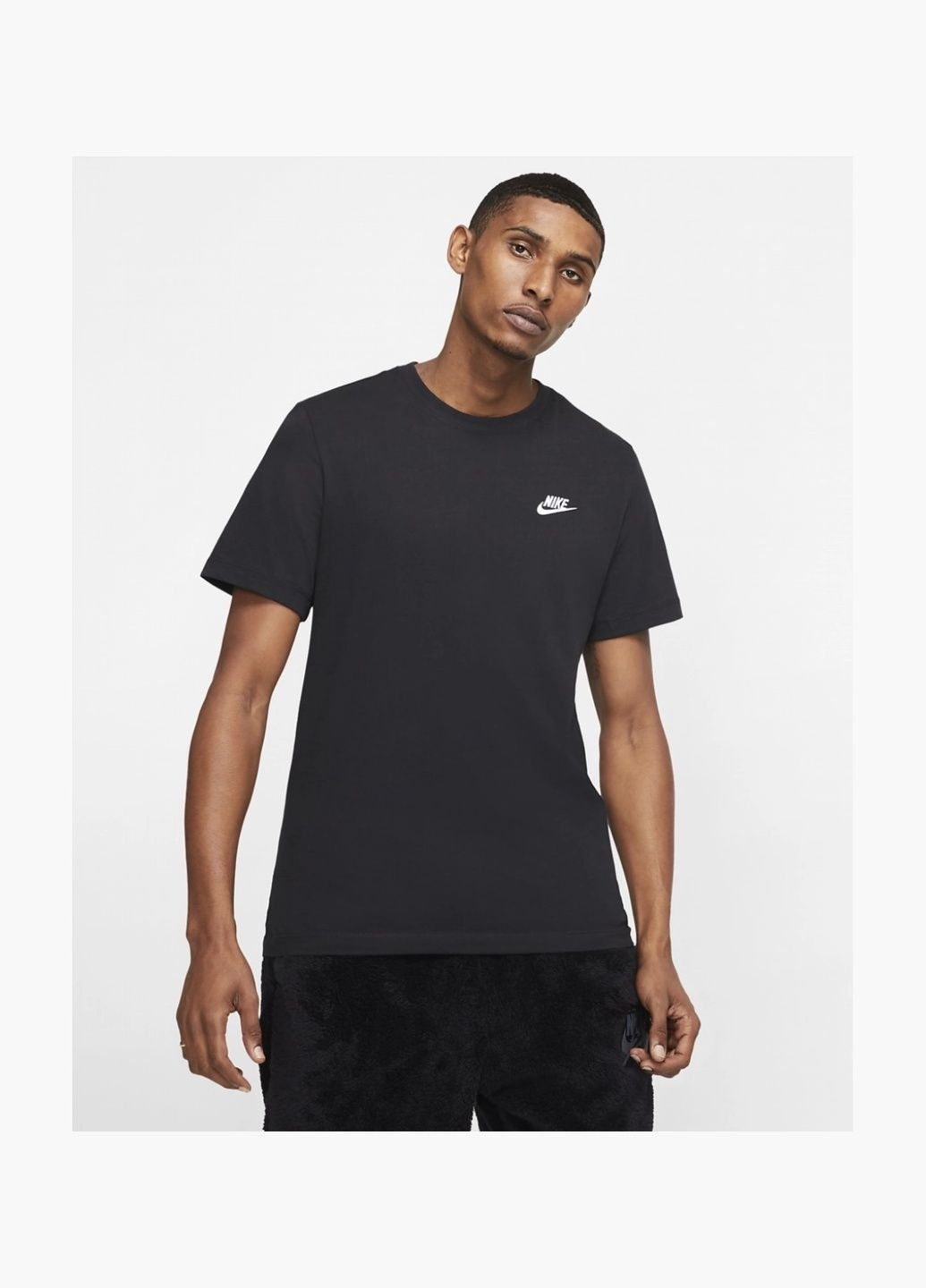 Черная мужская футболка m nsw club tee as black ar4997-013 Nike