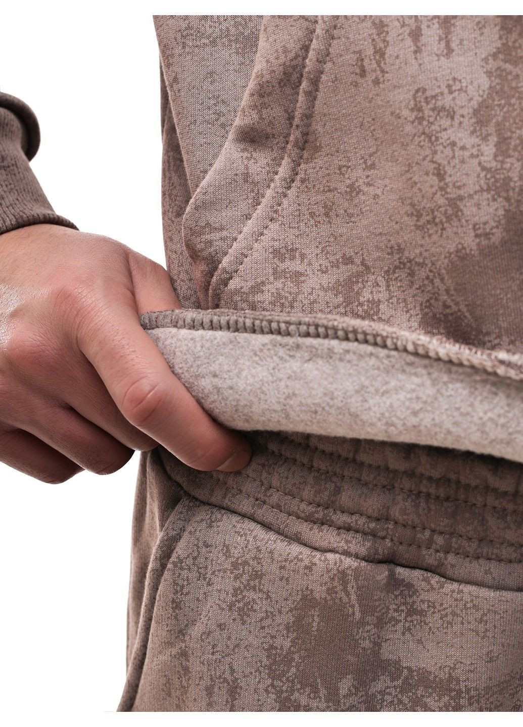 Темно-коричневый зимний костюм спортивный мужской No Brand