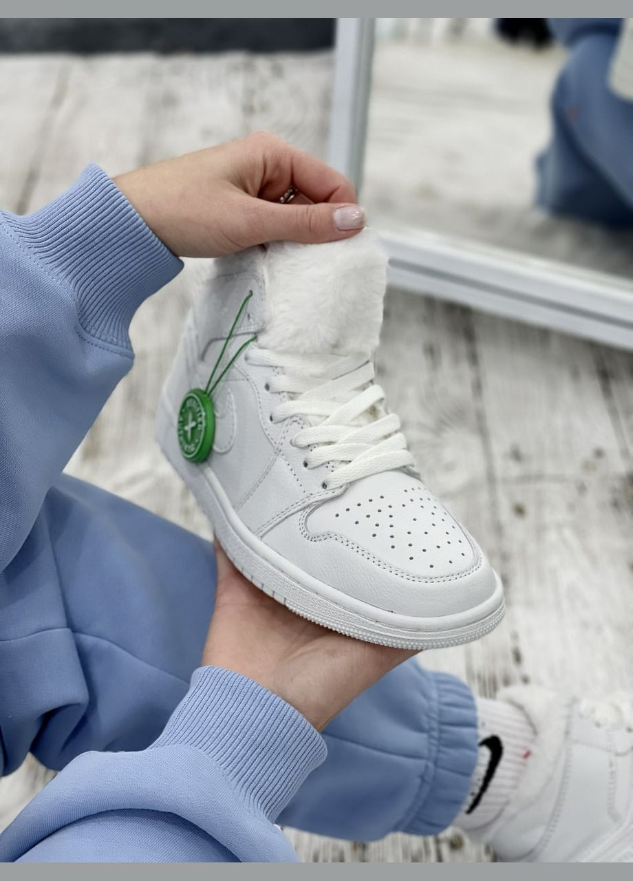 Білі Зимовий кросівки зимові чоловічі і жіночі nike air jordan 1 winter white fur | найк аір джордан 1 білі з хутром No Brand