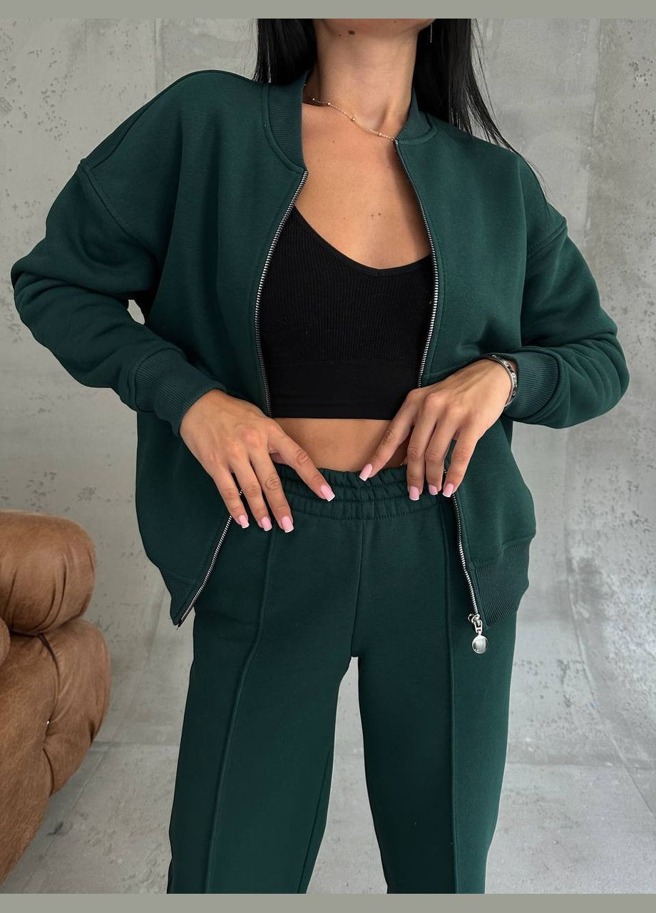 Женский теплый качественный спортивный костюм: кофта бомбер на молнии и брюки палаццо со стрелками с утеплением No Brand (316094573)