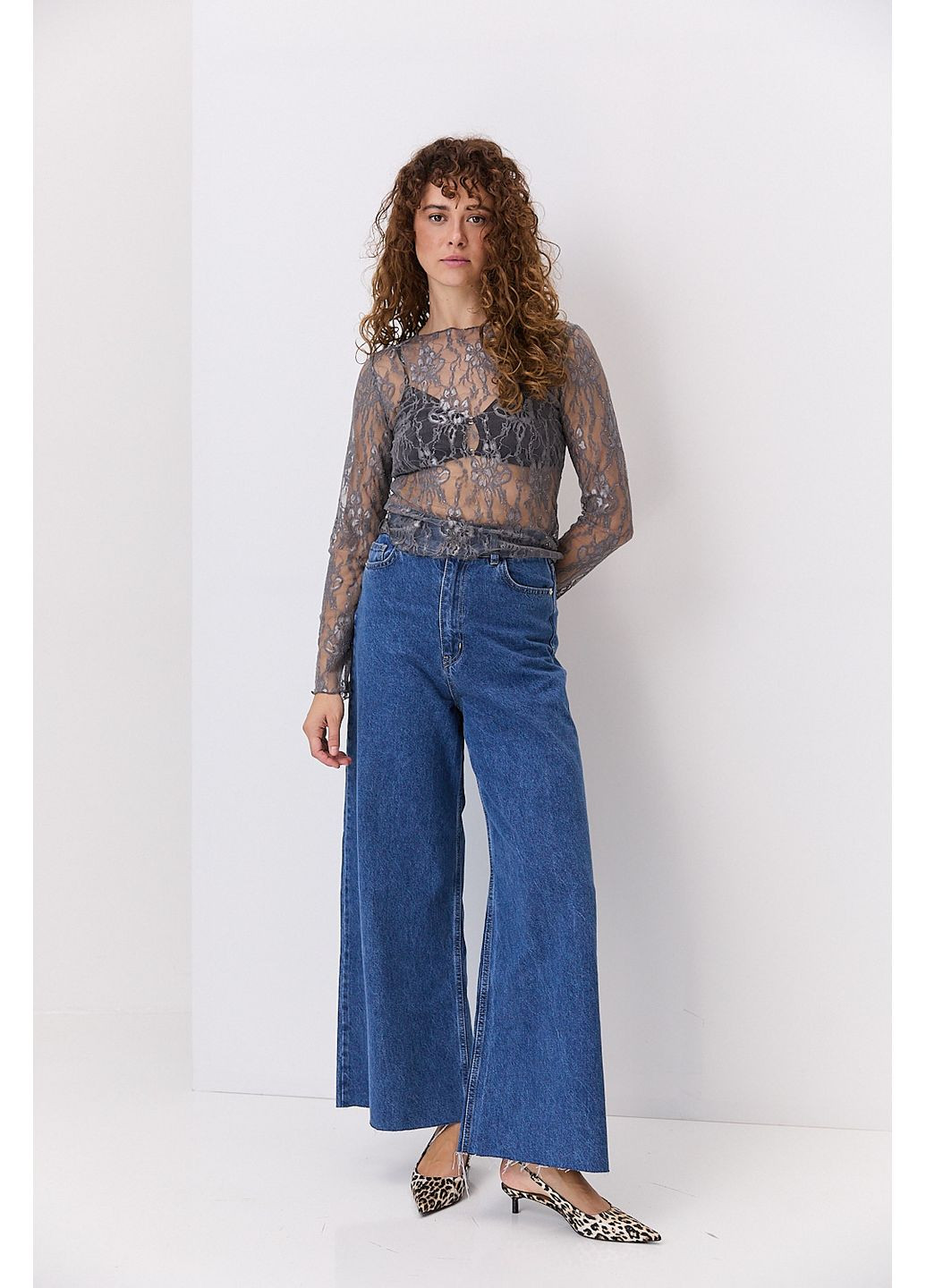 Женский кружевной лонгслив серого цвета Arjen (361056727)