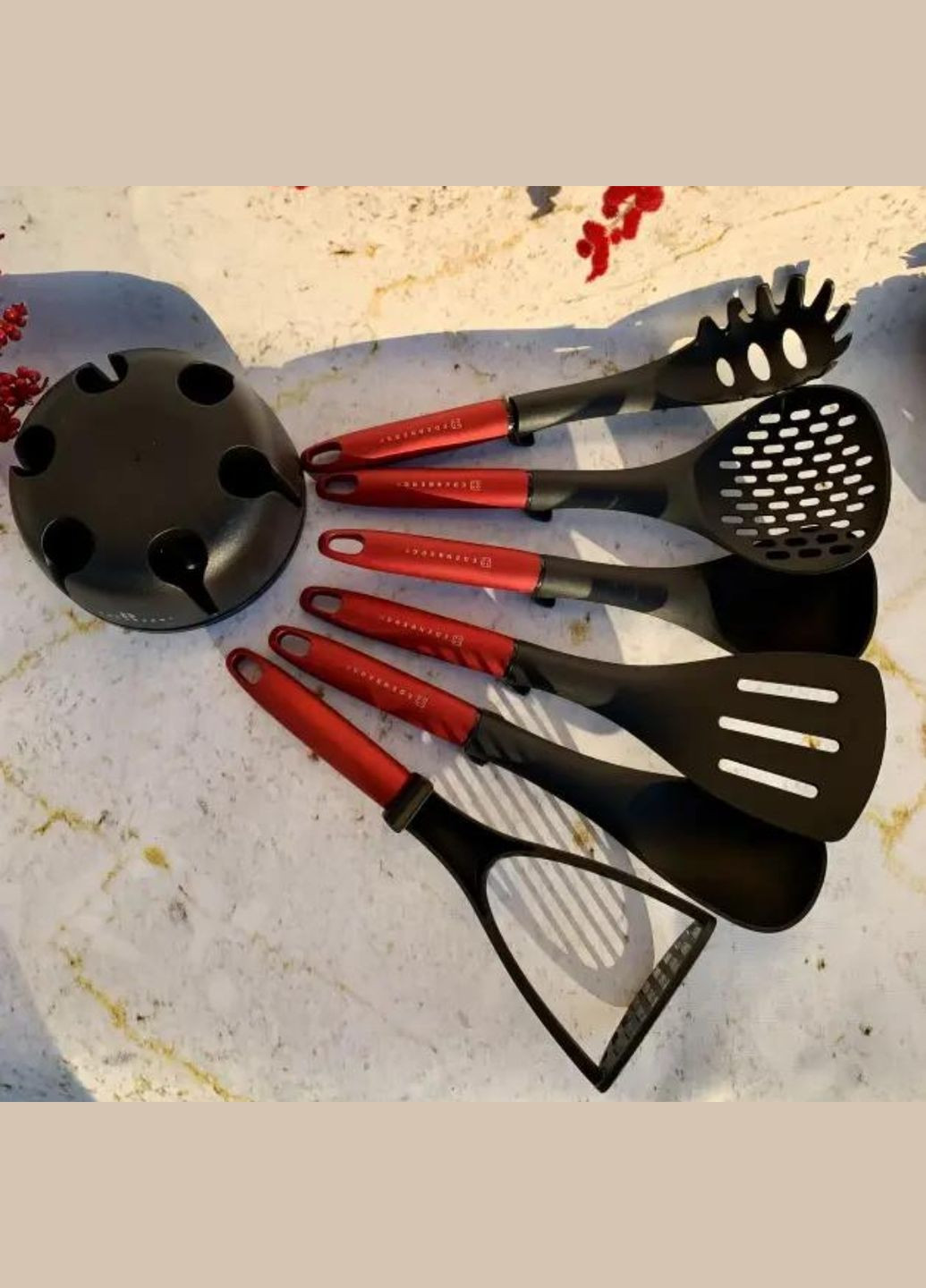 Набор кухонных принадлежностей EB-3607 из нейлона на подставке 7 пр красная ручка (EB-3607-red) Edenberg (325471566)