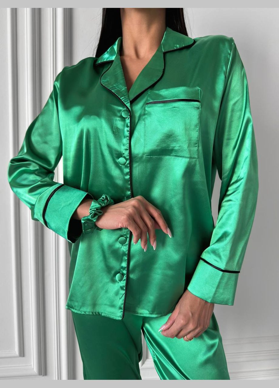 Зеленая всесезон женская пижама No Brand