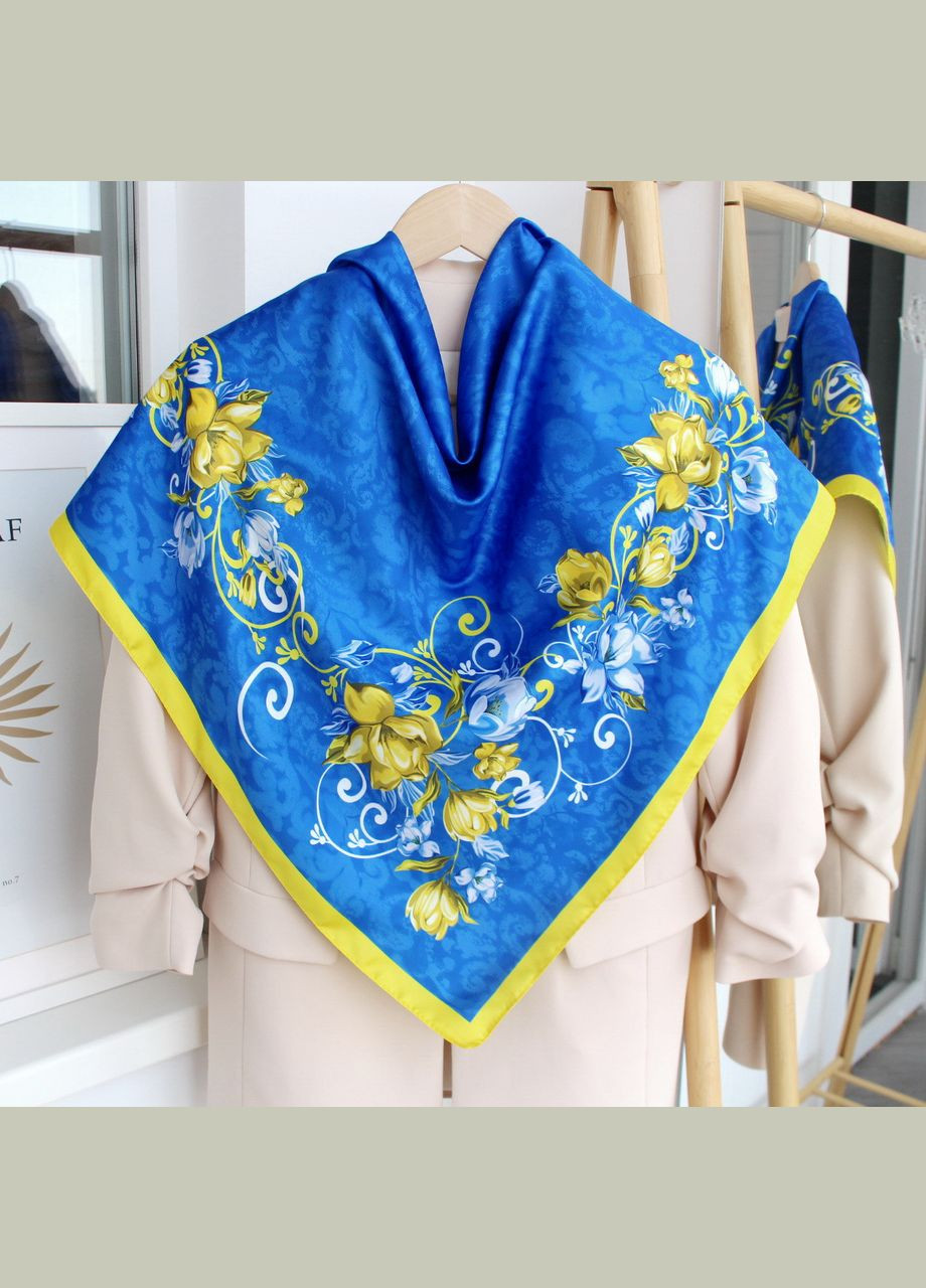 Хустка патріотична 95х95 "Поетичний вечір" 218039 Husta (329900189)