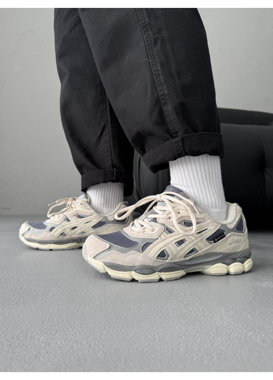 Сірі Осінні кросівки чоловічі asics gel-nyc grey / beige gore-tex асікс гель нюк No Brand