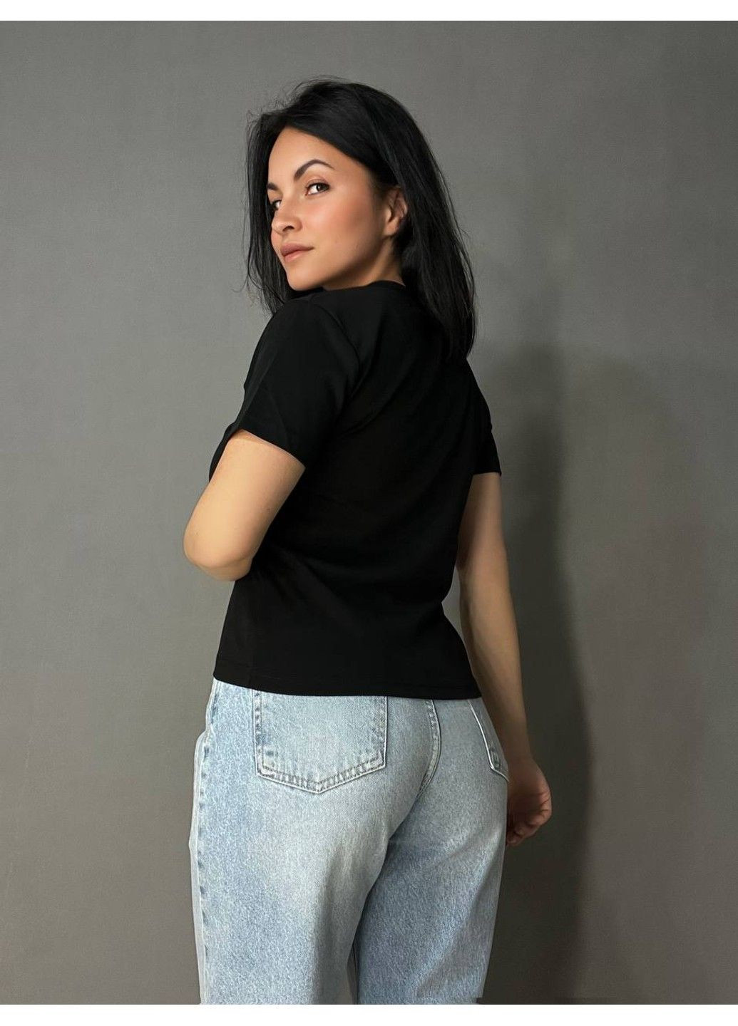 Футболка женская A-N 26048 базовая средняя длина классическая вышивка омега No Brand - (331328996)