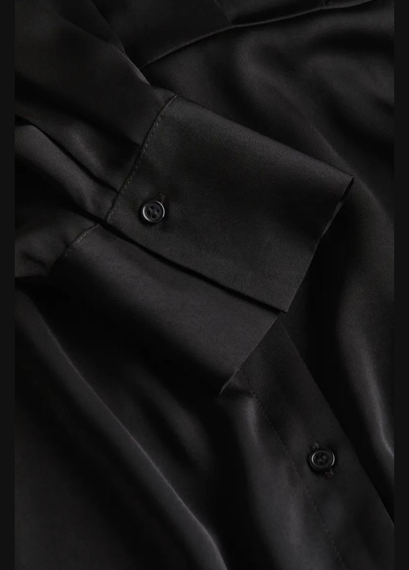 Черное платье H&M