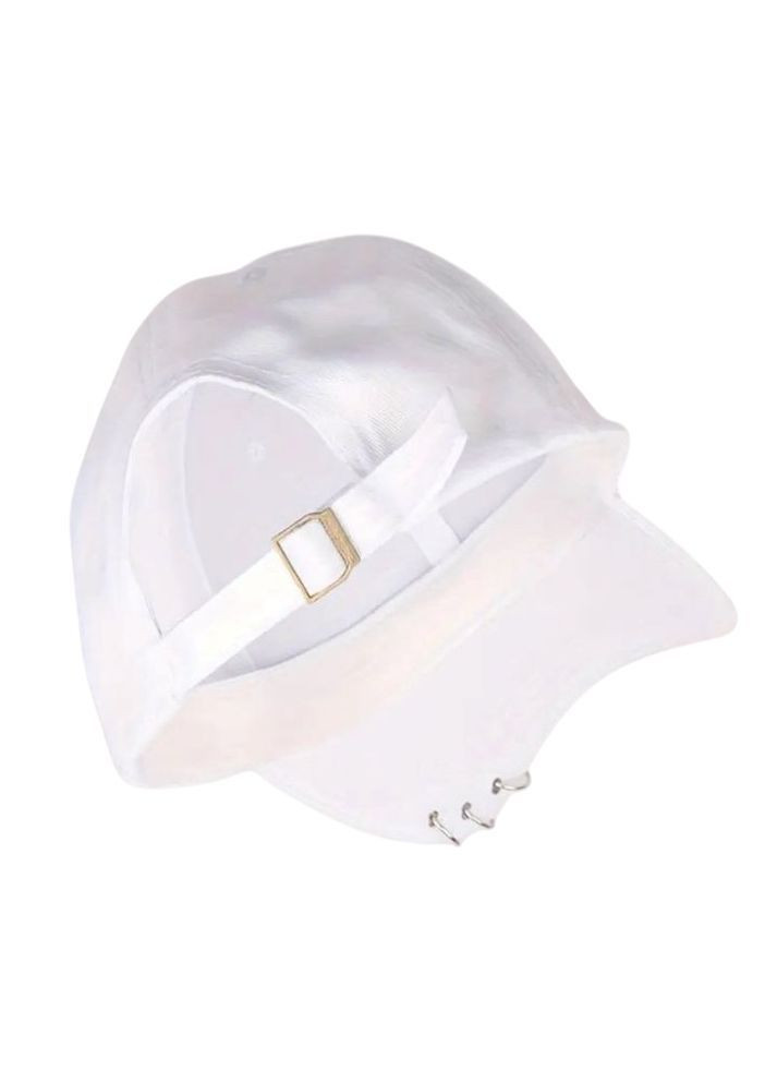 Кепка біла з регулюванням розміру з пірсингом кільцями No Brand (362706306)