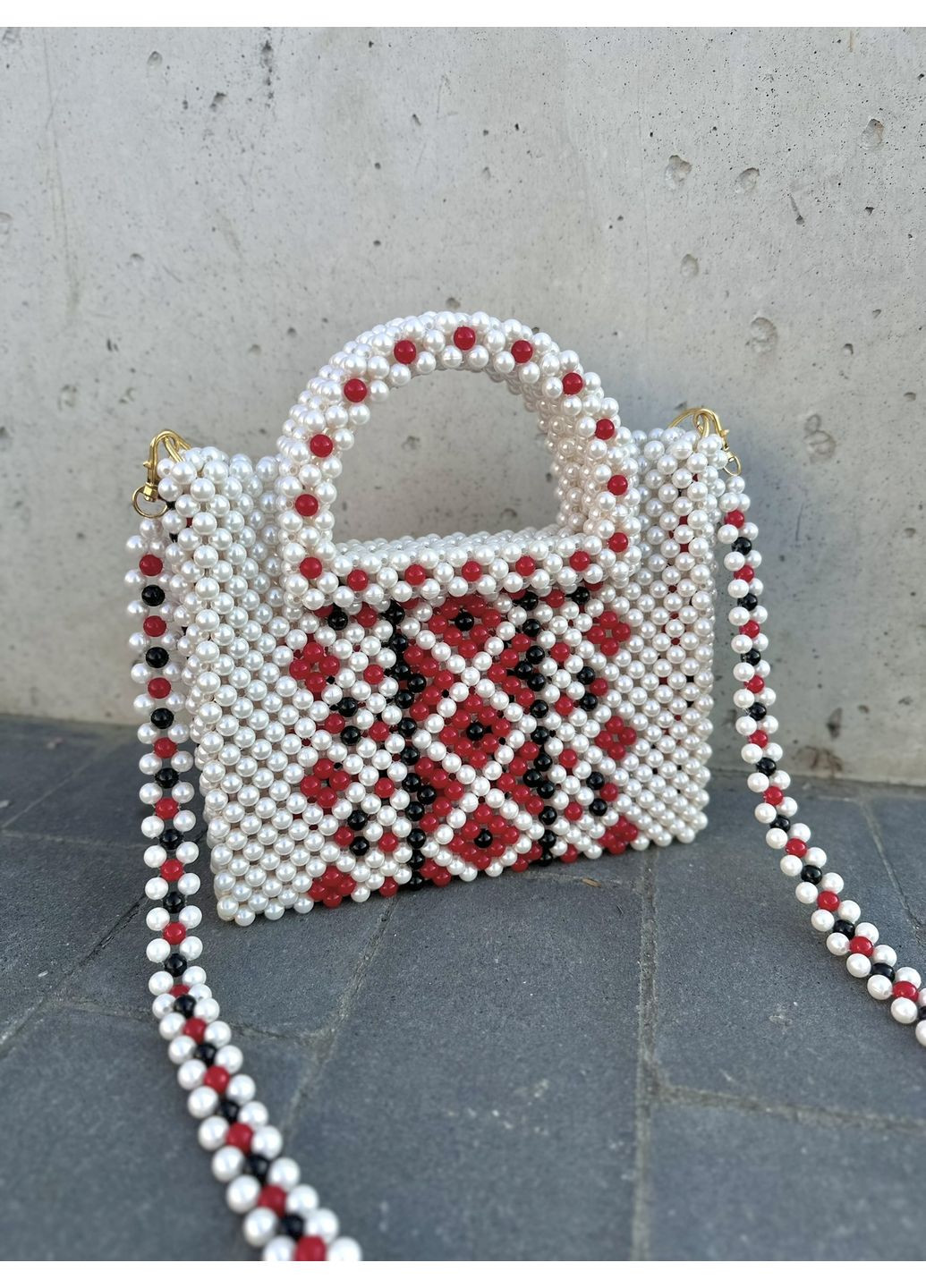 Жіноча сумка з намистин ручної роботи Vushuvanka біла No Brand (362136987)