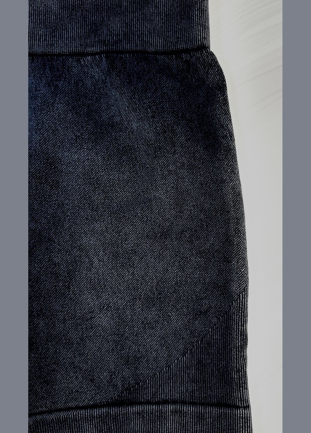 Комплект для фитнеса (спортивный костюм) с имитацией джинса, топ и шорты. No Brand (338379089)