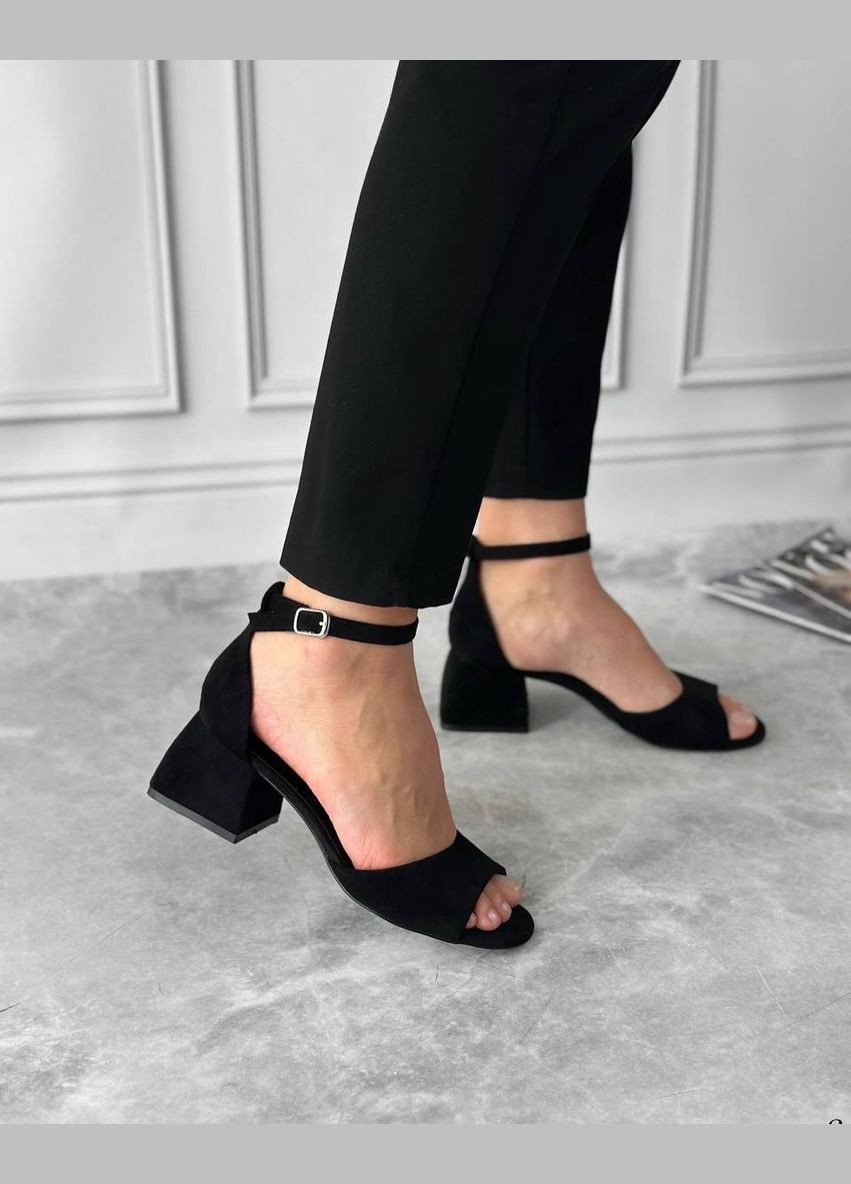 Черные черные босоножки на каблуке, босоножки на среднем каблуке L&M с ремешком