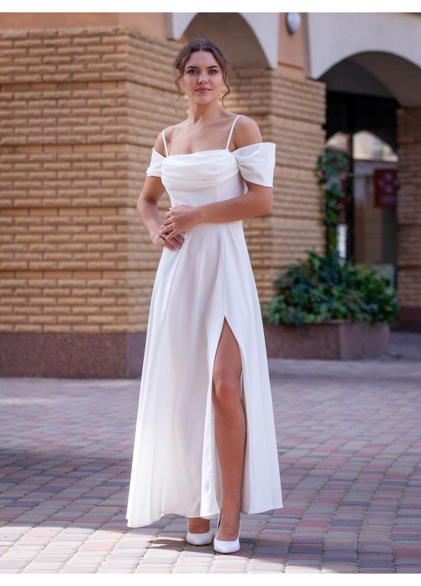 Білий вечірня плаття а-силует First Woman однотонна