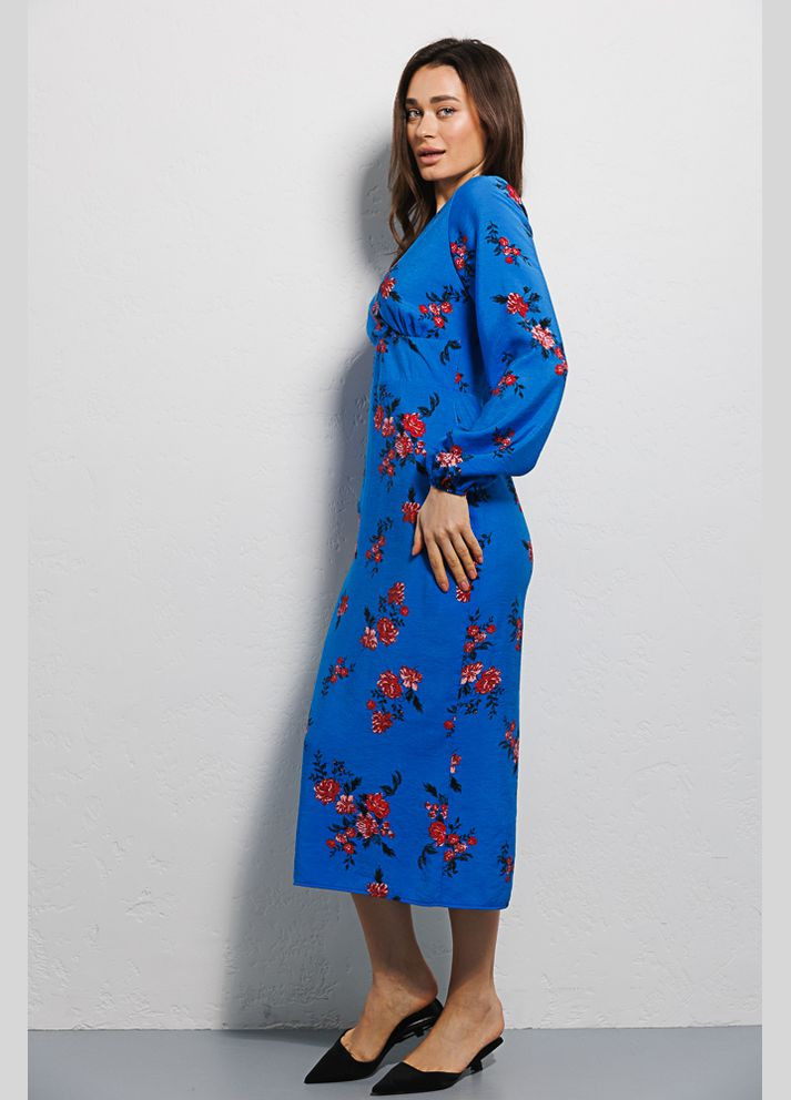 Синя сукня міді з довгими червоними в квіточку Arjen