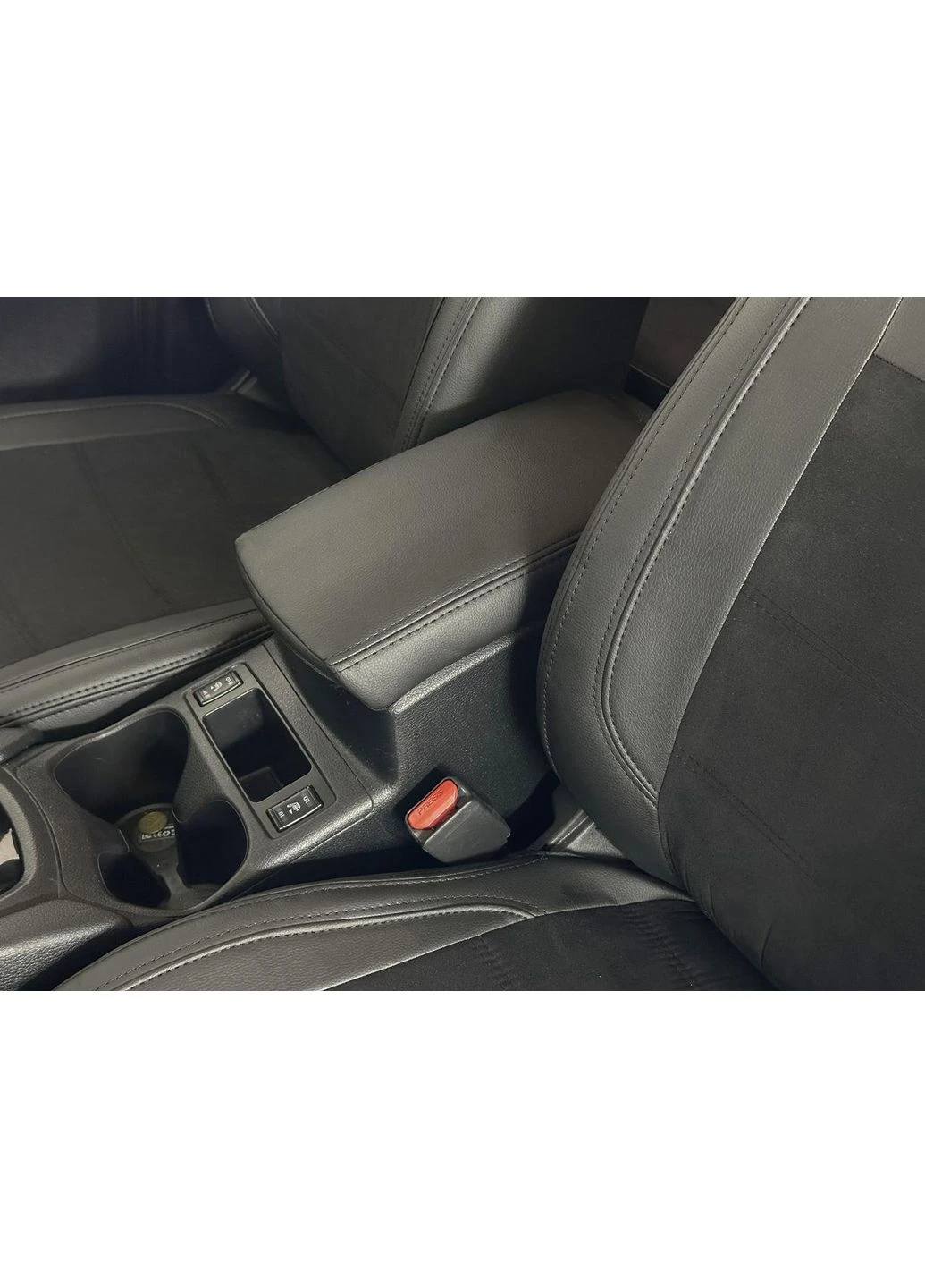 Авточехлы Nissan Rogue Sport USA 2017-2019 (Экокожа + Замша) Чехлы в салон EMC-ELEGANT EMC ELEGANT (398186478)