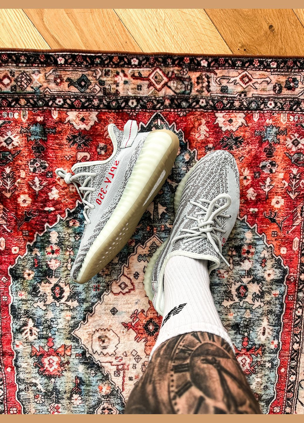 Серые демисезонные кроссовки мужские adidas yeezy boost 350 v2 zebra | адидас йези буст 350 серые No Brand