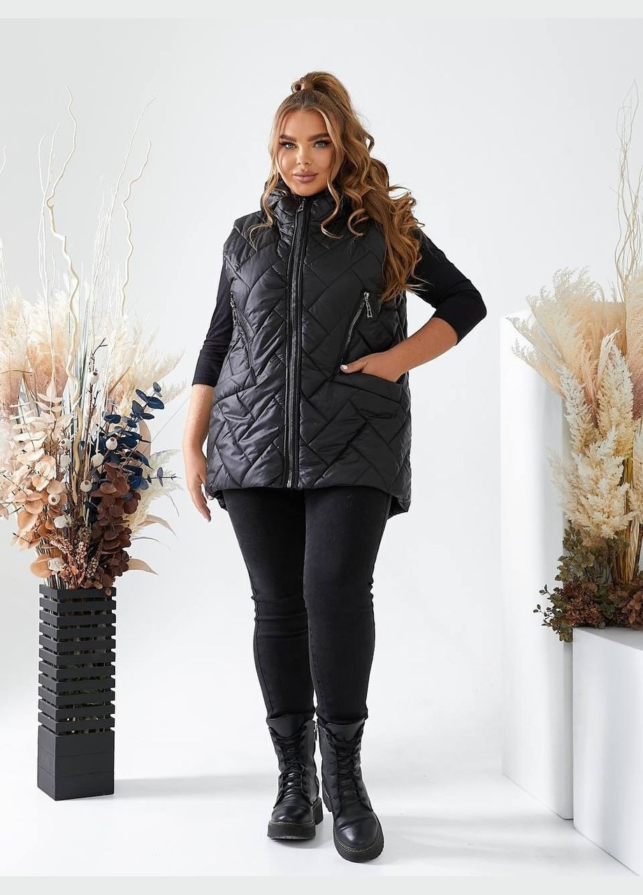 Женская чёрная жилетка батал для больших размеров, тёплая, с капюшоном, средней длины, на молнии Viki Жилет (316035139)