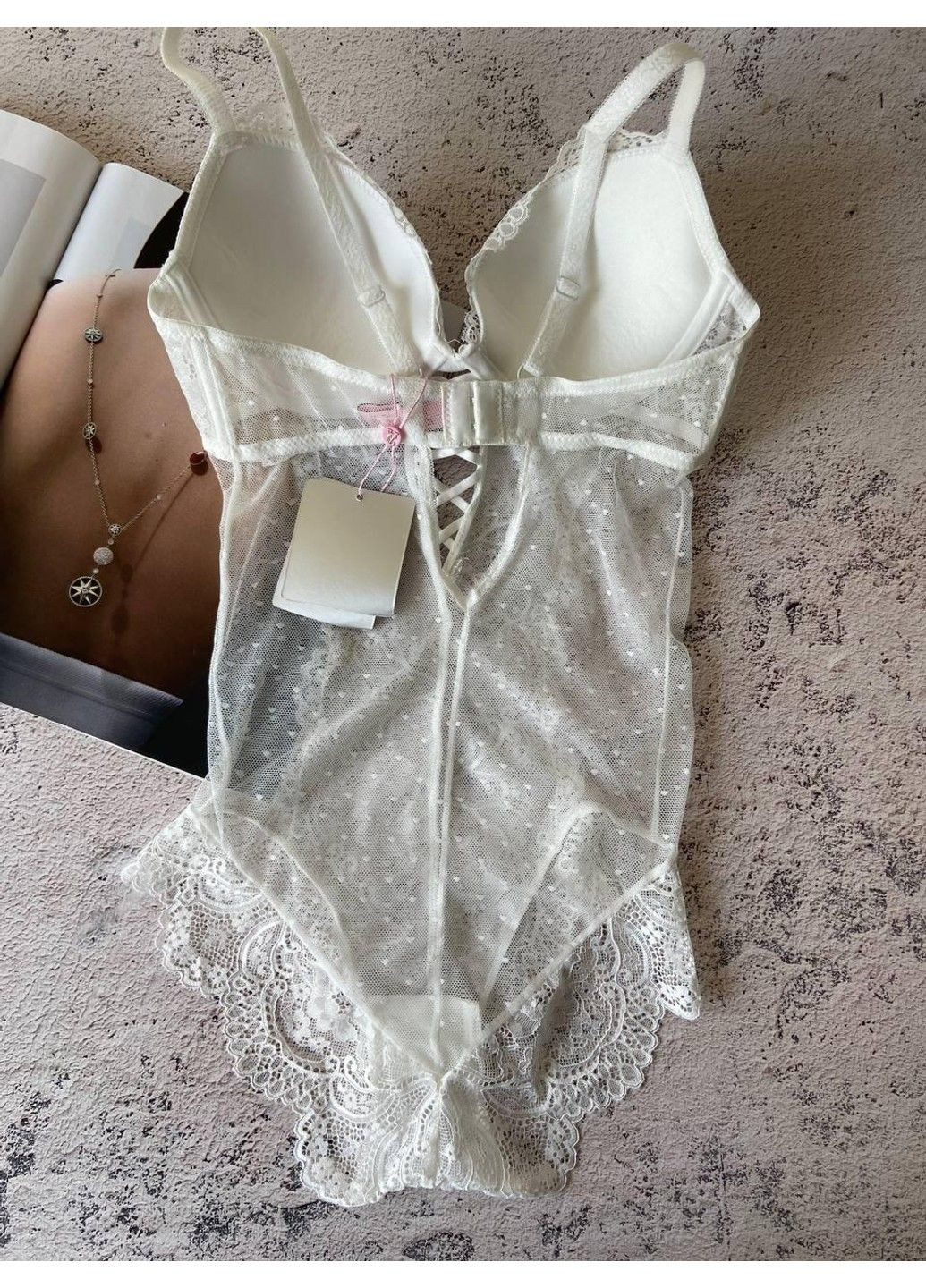 Білий мереживний боді жіноча нижня білизна на чашку В Porlloma (304999960)