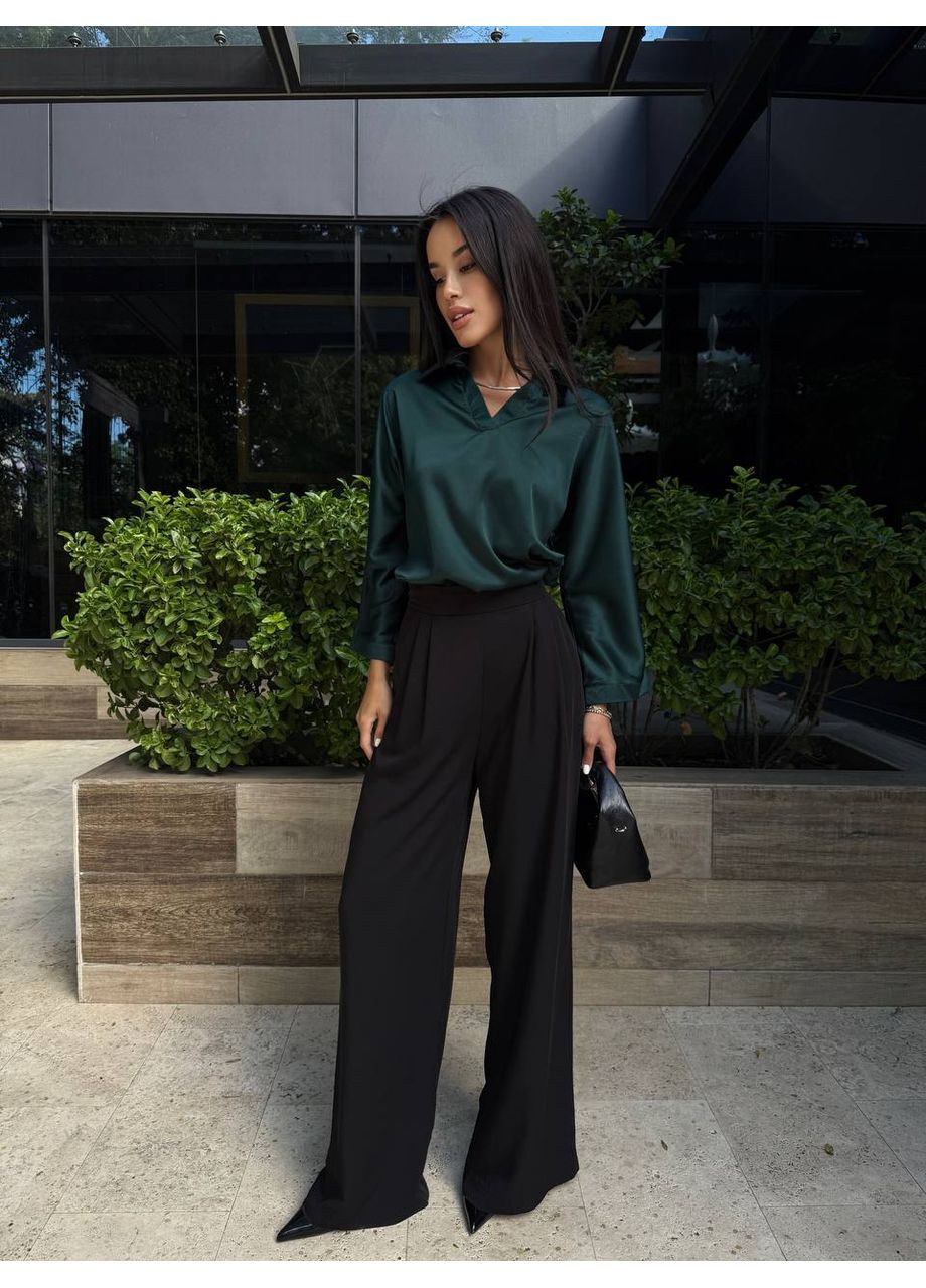 Изумрудная классическая рубашка однотонная Vione с длинным рукавом